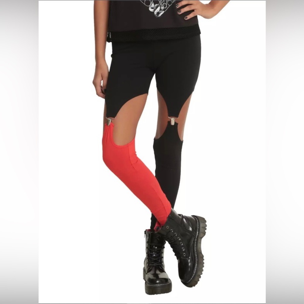NWT VINTAGE 2015 Hot Topic Harleen Collection Harley Quinn Garter Leggings Med